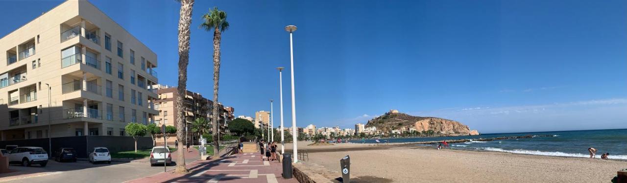 Precioso Apartamento Primera Linea De Playa Aguilas Bagian luar foto
